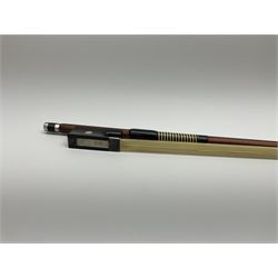 Alfred Knoll silver mounted two-star pernambuco violin bow L74.5cm
