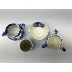Copeland Spode Italian pattern tyg, inscribed with Auld Lang Syne to interior rim, with printed blue mark beneath (a/f), together with Spode Italian Pattern jug with blue mark, Spode’s Byron bowl with blue mark and Spode Italian pattern candle with black mark (4)