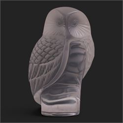 Lalique frosted glass owl, signed to base, H9cm