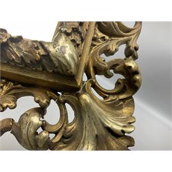 Pair of Florentine carved giltwood mirrors, H34cm