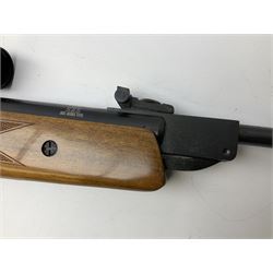 Hatsan Model 60S .22 air rifle with break-barrel action and Hawke 4 x 32 telescopic sight L115cm; in Field Sport fleece lined gun sling