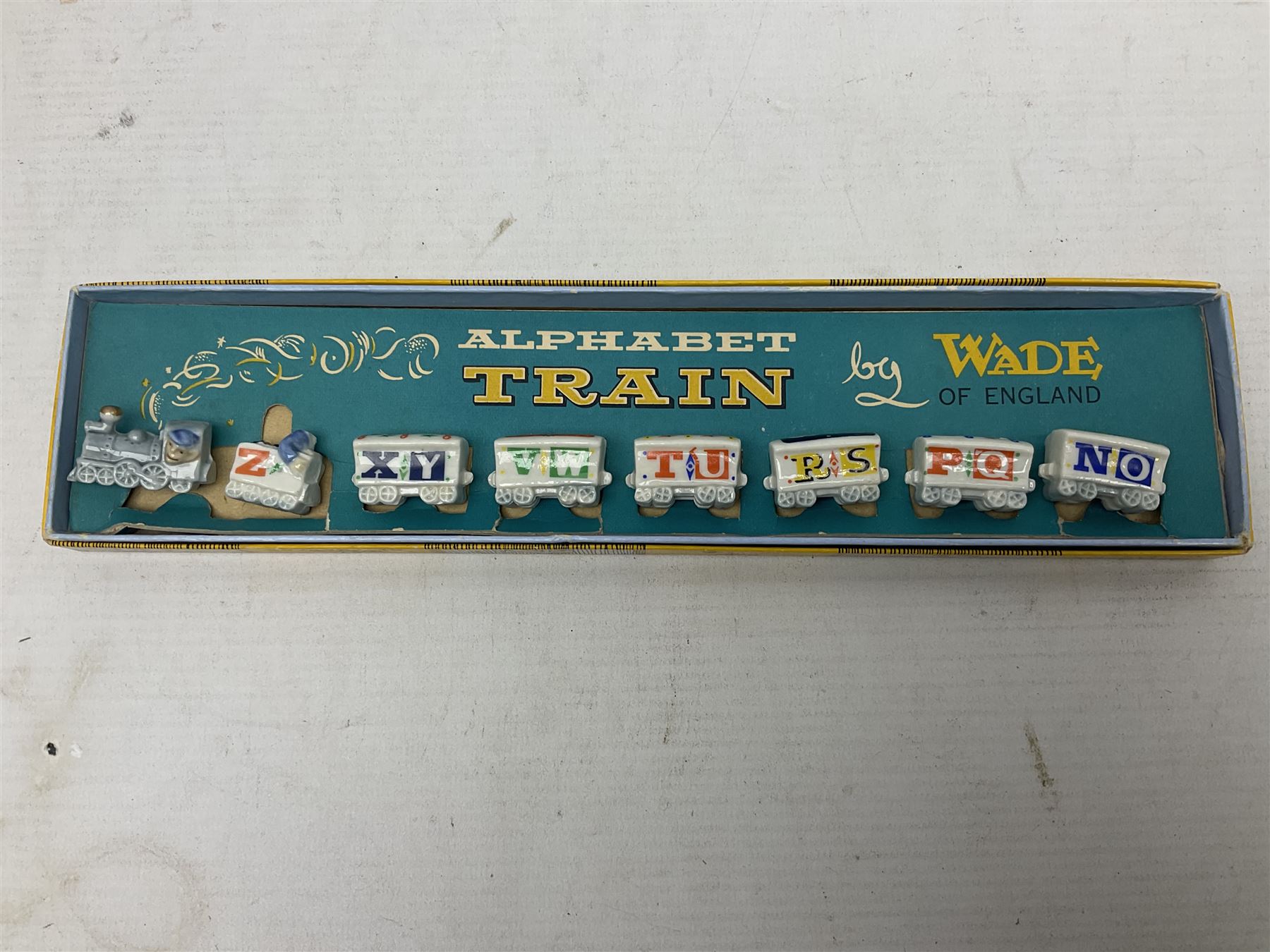 1950s boxed Wade Alphabet Train (a/f)