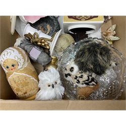 Sylvac green seated dog, together with pair Wade Heath vases, wall charger and other collectables, in two boxes  