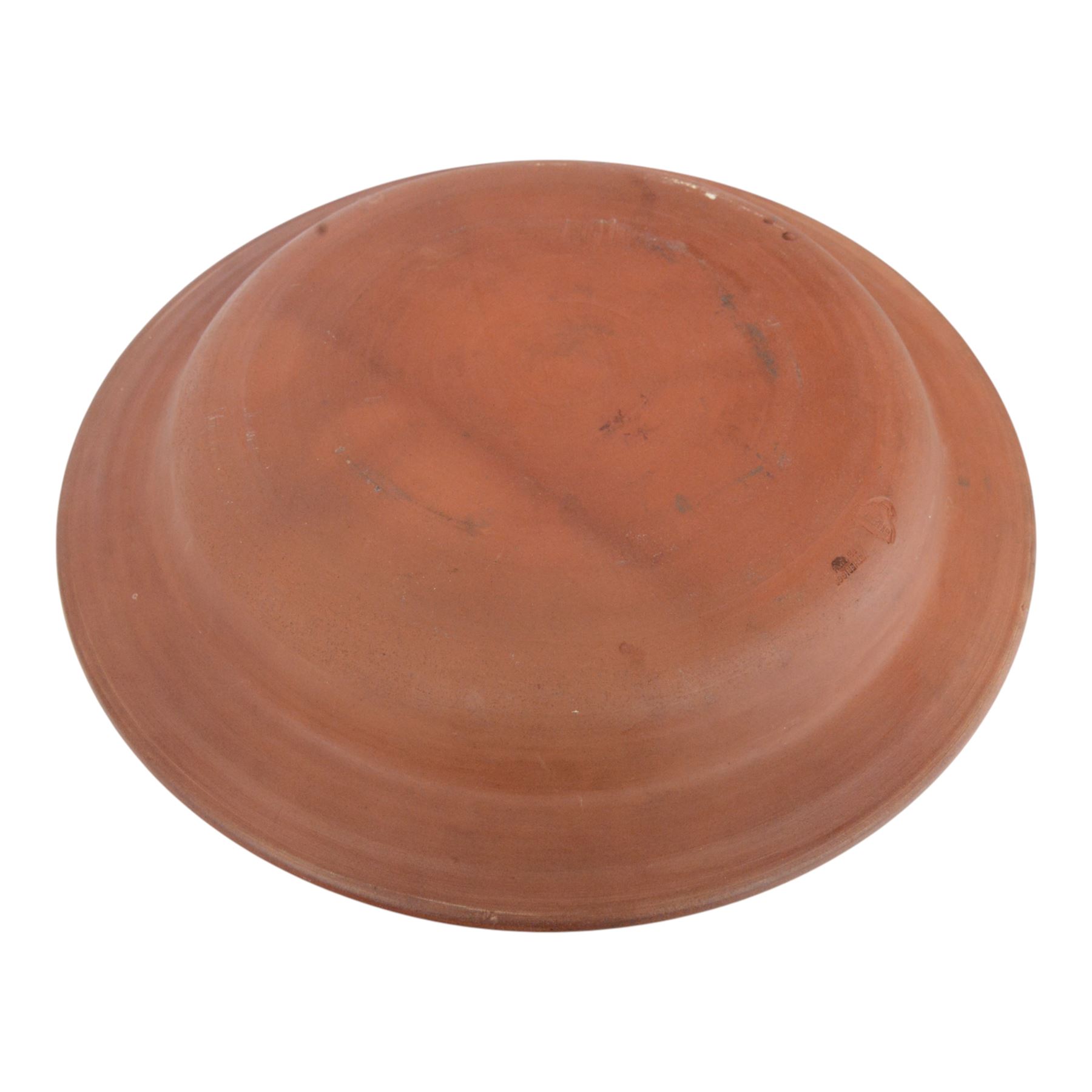 Wetheriggs Pottery of Penrith slipware Ivanhoe charger, the centre depicting a pair of jousting knights, with the King and Queen looking on, with impressed marks beneath, D51cm 