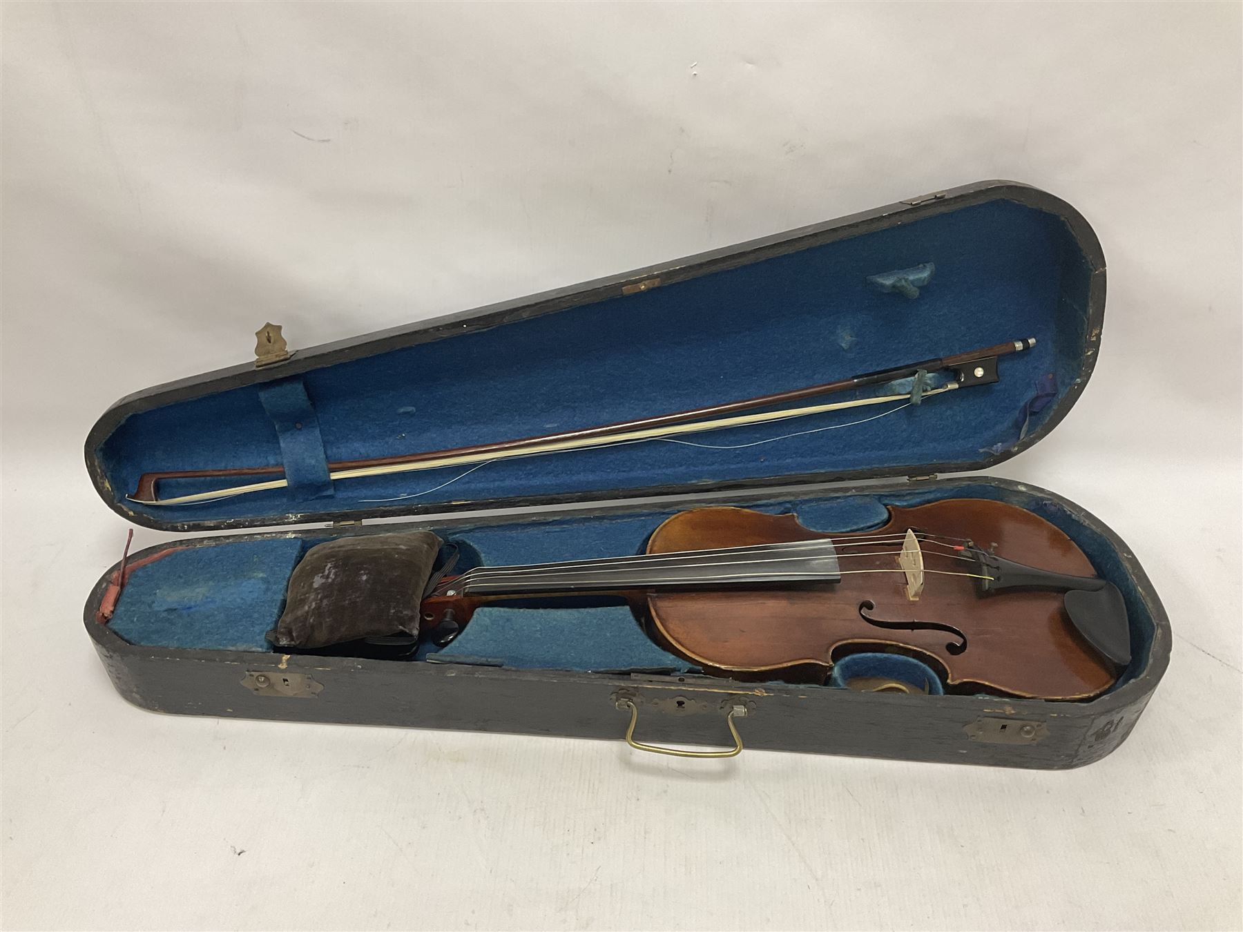 Full size violin and bow in a wooden constructed fitted case, back length 35cm, full length 60cm