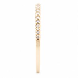 18ct gold diamond half eternity ring, set with sixteen round brilliant cut diamonds, stamped 750, total diamond weight approx 0.20 carat