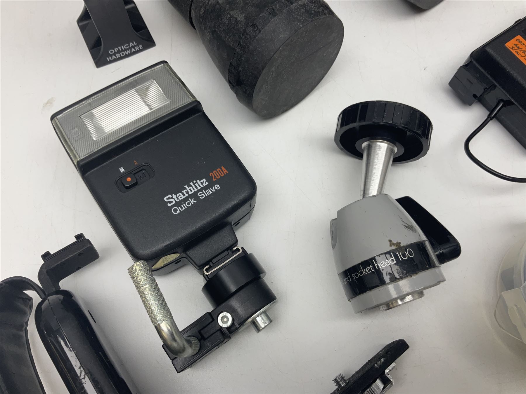 Yukon rubber armoured compact variable power spotting scope (boxed), together with Bresser 10x50 binoculars, Bushnell Excursion 10x42 binoculars, camera equipment etc  