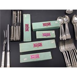 Gee & Holmes Ltd Elizabethan pattern part canteen of silver plated cutlery, stamped GH Heritage Plate