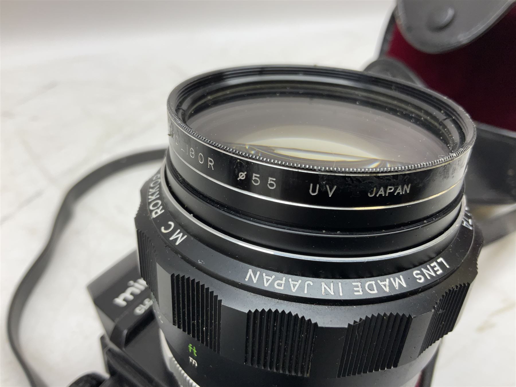 Minolta SRT101 camera, together with Halina camera, Fujifilm DX-8, Canon digital IXUS 1001S and other cameras and accessories 