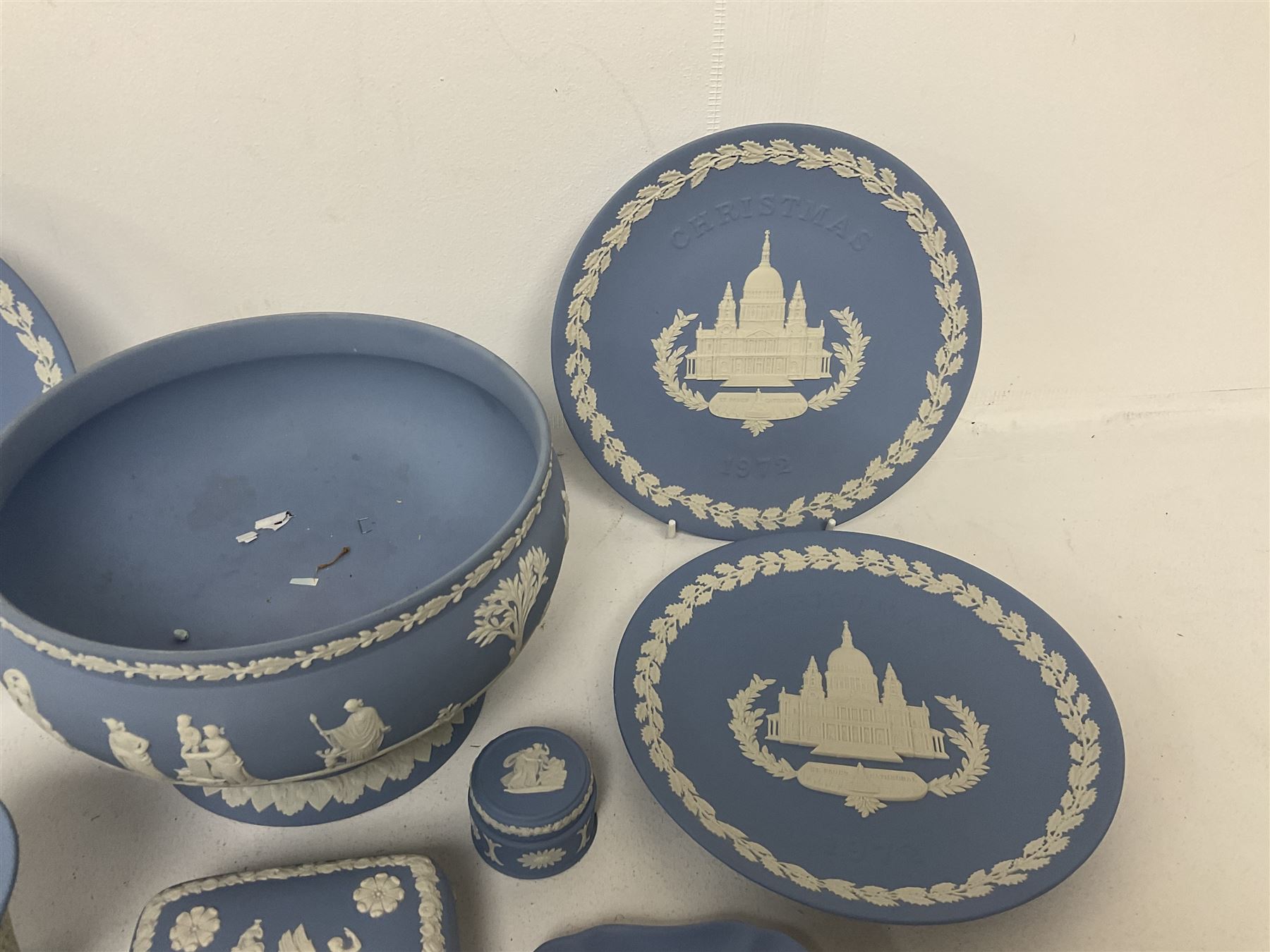 Wedgwood Jasperware footed bowl, together with other Wedgwood jasperware, to include Piccadilly Circus 1971 Christmas book, covered trinket boxes, Christmas plates etc (9)