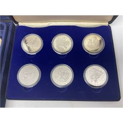 Great British and World coins, including commemorative crowns, King George VI 1951 crown, Queen Elizabeth II 1993 five pounds, 2010 and 2013 two pound coins, United States of America 1964 half dollar etc