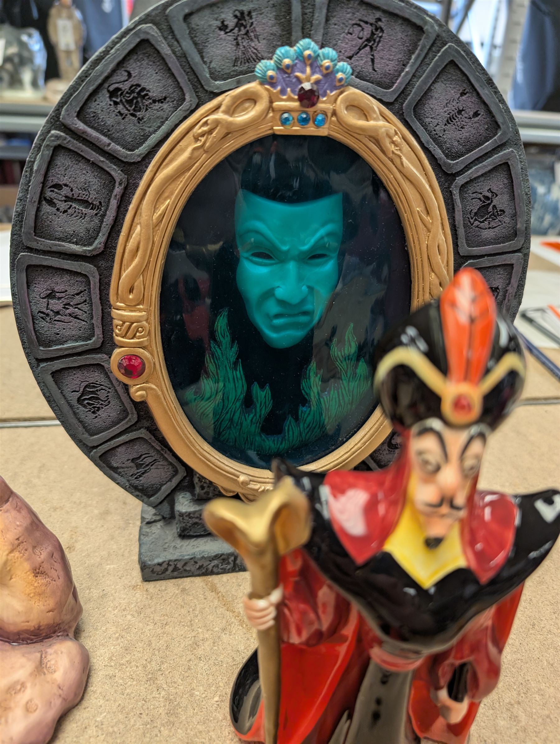 Collection of Disney figurines, comprising Disney Villains 'Life's Not Fair, is it?', with certificate of authenticity, Snow White Magic Mirror and seven ceramic figures including Jafar, Queen of Hearts and Scar