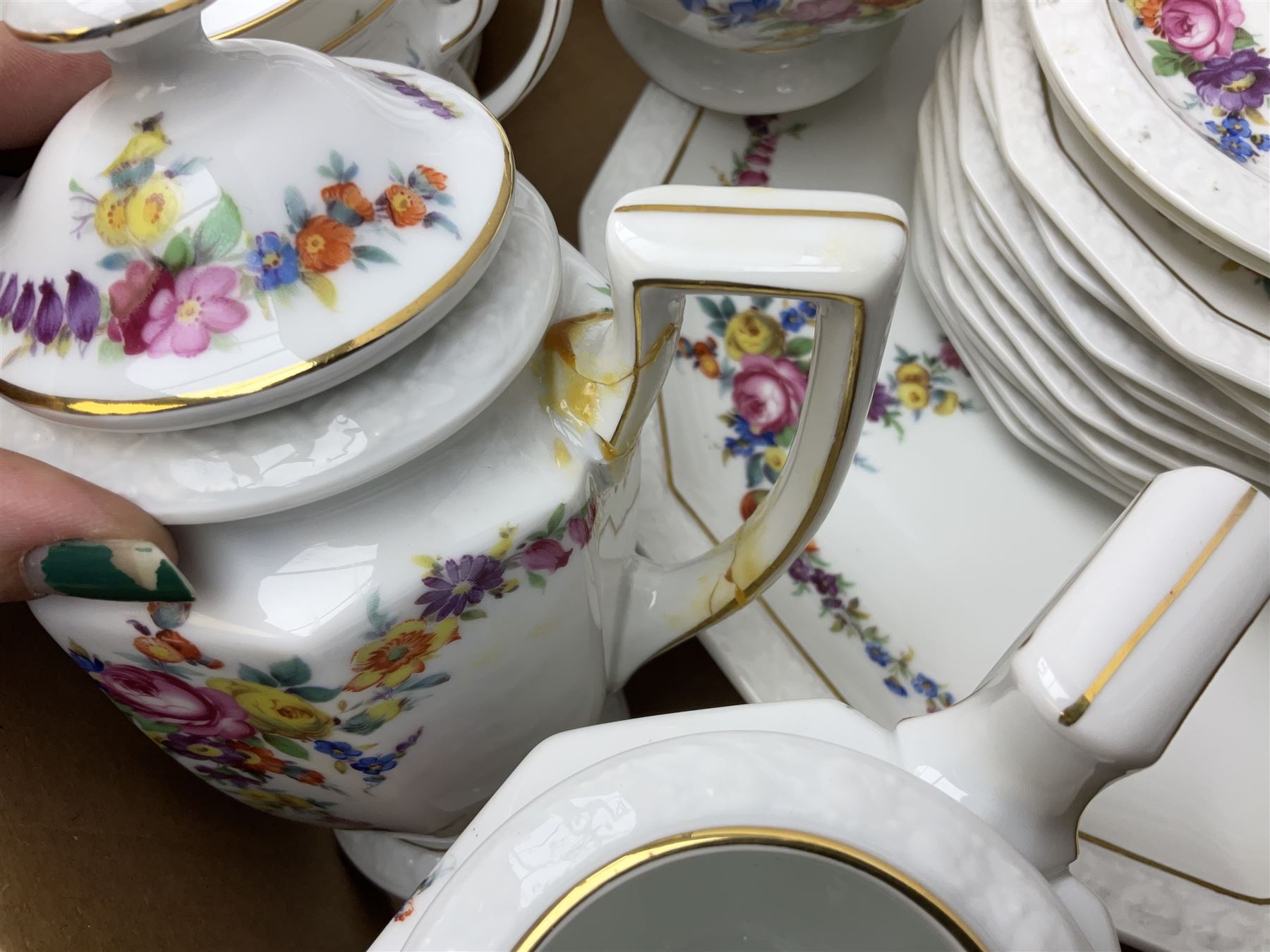 Rosenthal Pompadour Samara pattern tea wares, to include two teapots, twelve teacups and saucers, two cake plates, ten dessert plates, etc (40)