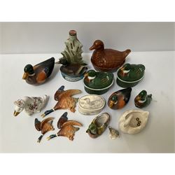 Five lidded duck tureens of various sizes to include majolica examples and a quantity of duck ceramic figures etc 