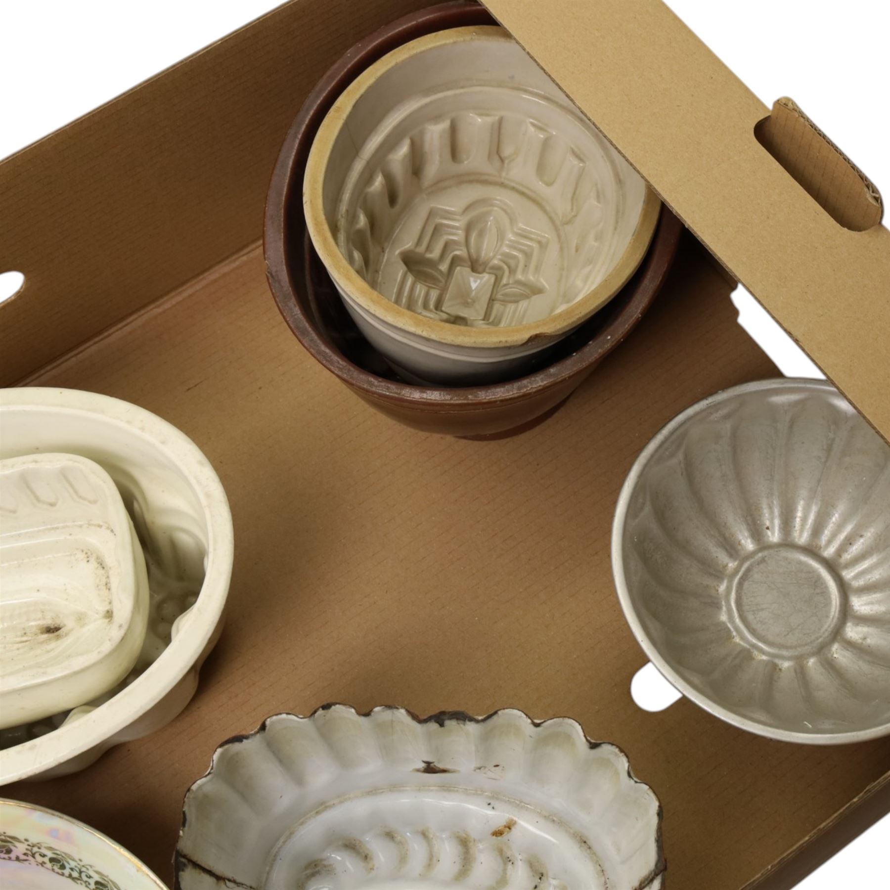 Stoneware Port barrel, Copeland and other moulds etc