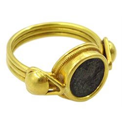 21ct gold carved stone set Egyptian ring, stamped