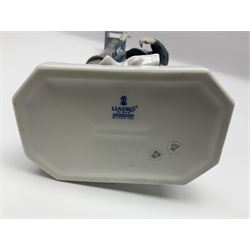 Lladro figure, The Lamp Lighter no 5205, with original box H47cm