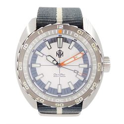 NTH DevilRay gentleman's automatic wristwatch, white and grey dial with luminous baton hou...