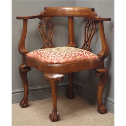  Pair of Bevan Funnell 'Reprodux' Georgian style mahogany corner chairs, shaped cresting rail, pierced splat, drop in seats upholstered in 'Rowson Florencia Calvi No.6' fabric, cabriole legs with ball and claw feet  