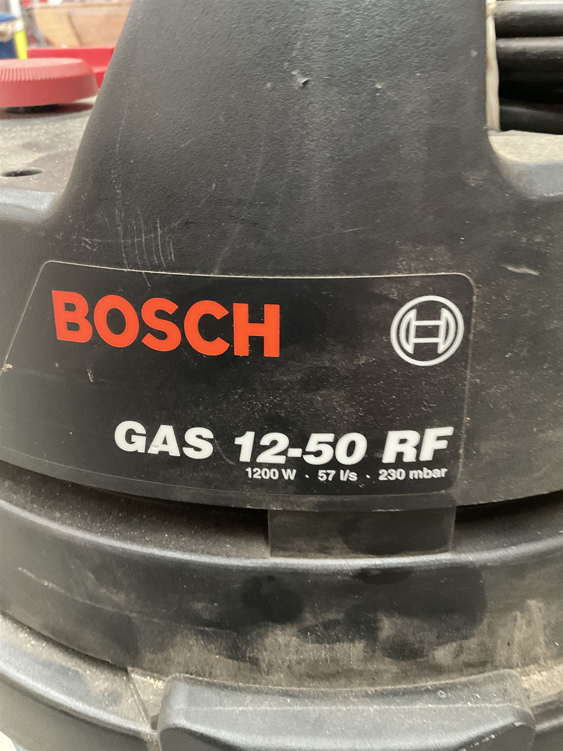 BOSCH GAS 12-50 RF vacuum/dust extractor 