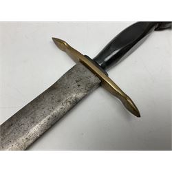 Italian Model 1891 bayonet with 30cm fullered blade; the crosspiece marked 'TERNI'; in associated brass and leather scabbard L43cm overall; and Knights Templar (?) short blade sword (no scabbard) (2)