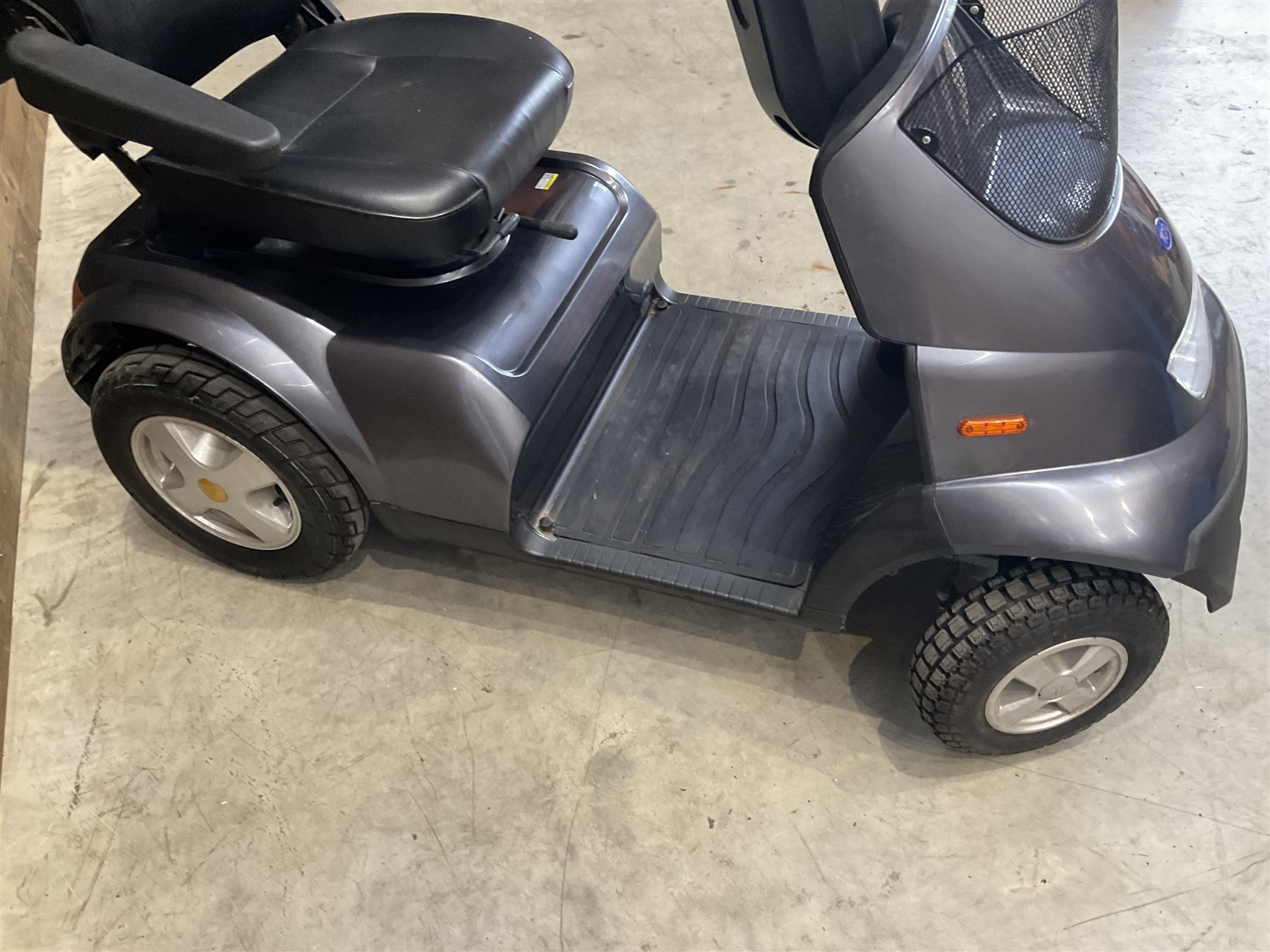 TGA BreezeS4 four wheel mobility scooter, 2020, with charger