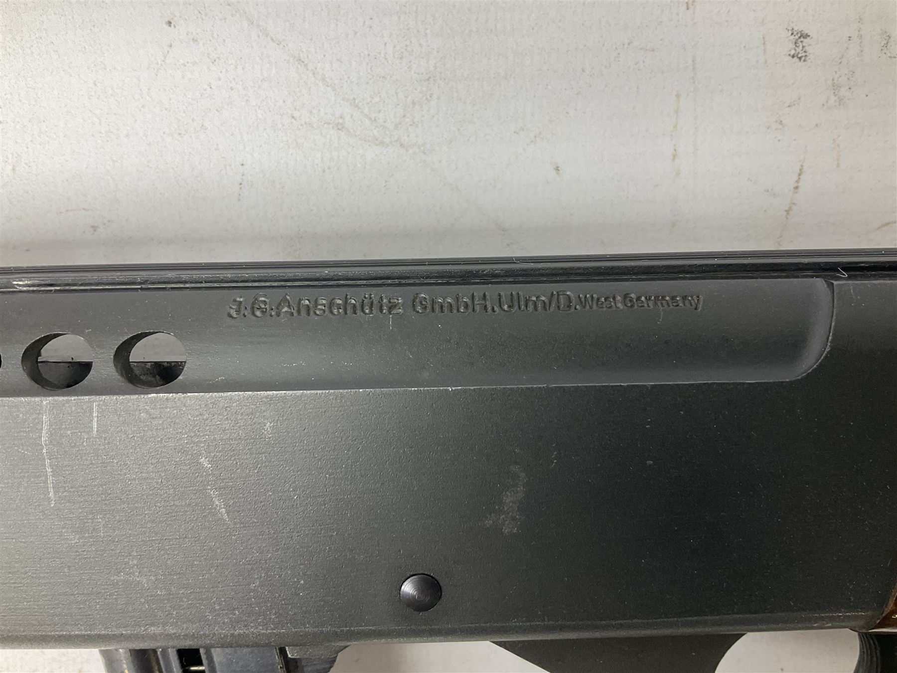 Anschutz Model 525 semi-automatic .22 rim-fire rifle, the 61cm barrel threaded for sound moderator, serial no.139278, L110cm FIREARMS CERTIFICATE REQUIRED OR RFD