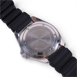 Dive Dynamics gentleman's stainless steel quartz wristwatch, on rubber strap and a Diver quartz wristwatch