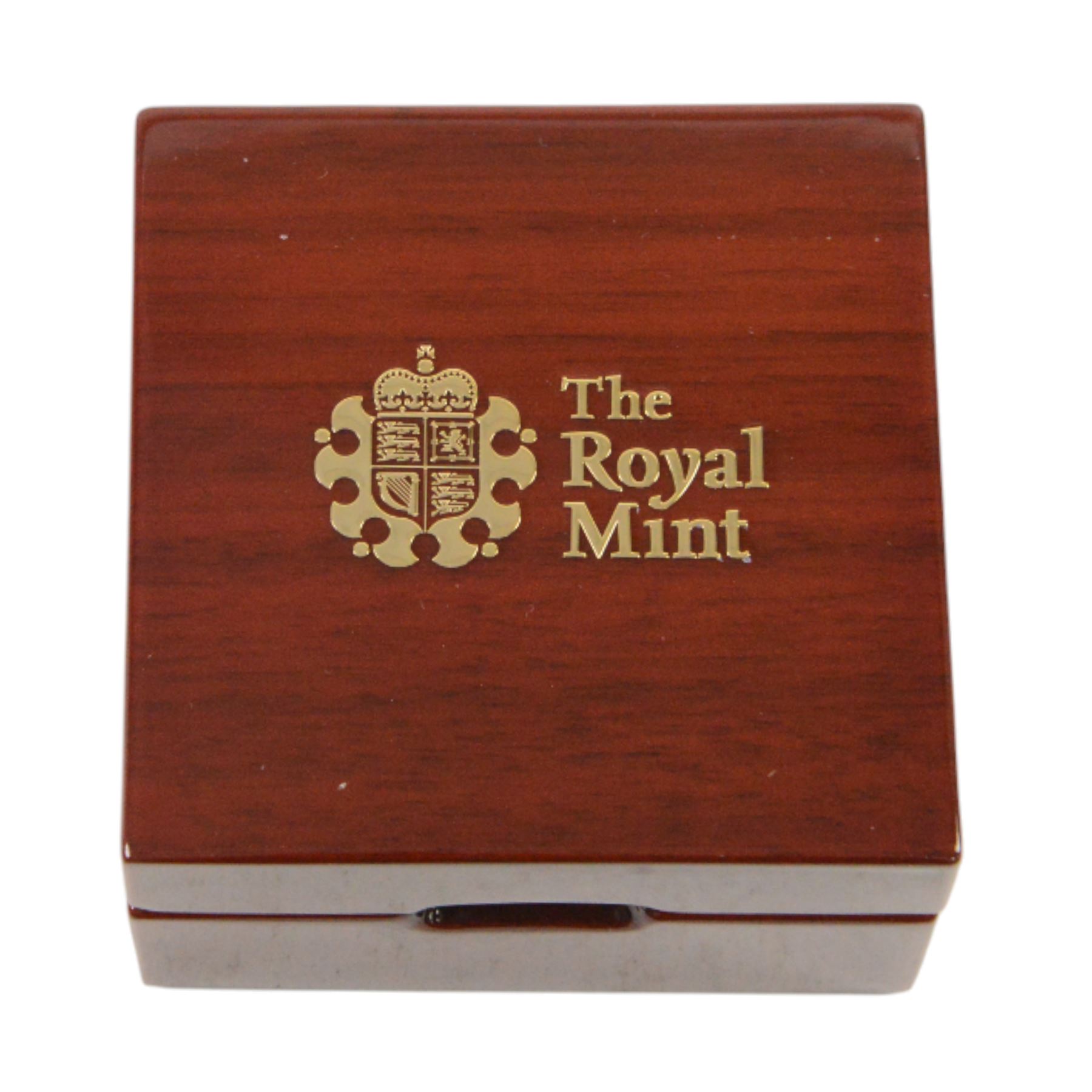 Queen Elizabeth II 2020 gold proof full sovereign coin, cased and boxed with certificate