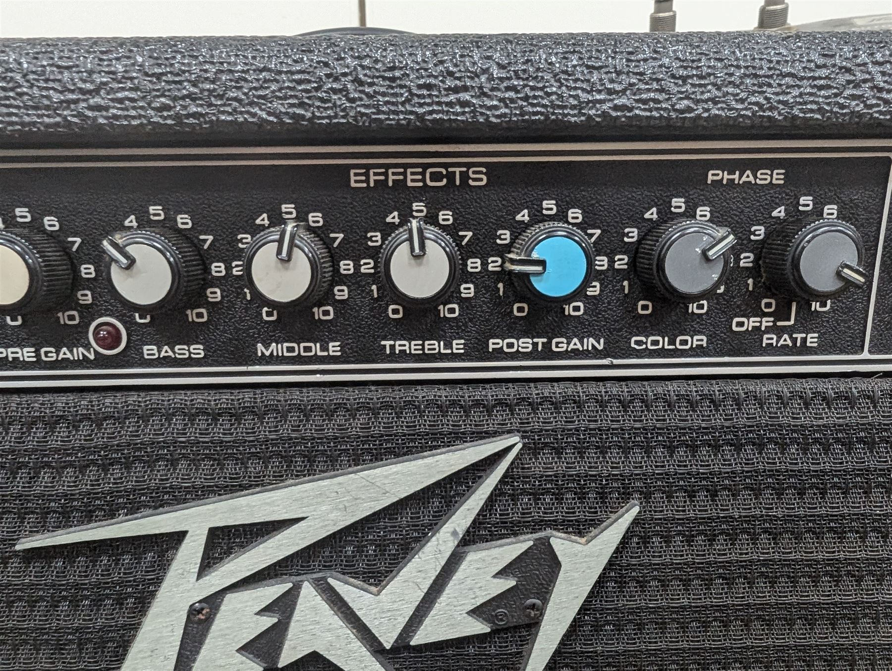 1970s Peavey 2 x 12 BW Mace guitar amplifier, serial no. 9A-468240, with a Peavey four-button Automixer foot pedal, H51cm, W67cm