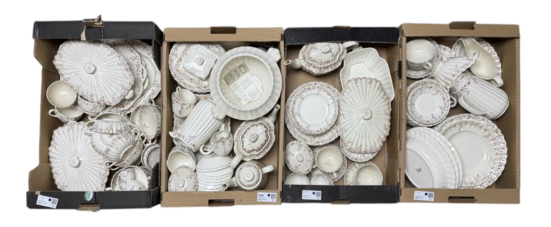 Copeland Spode Wicker Dale tea and dinner service, including coffee pot, tea pot, ten dinner plates, covered tureen, serving dishes etc in four boxes 