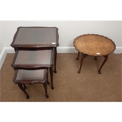  Figured walnut pie crust edge table on cabriole legs (W55cm, H45cm, D45cm) and a nest of three inlaid mahogany tables  