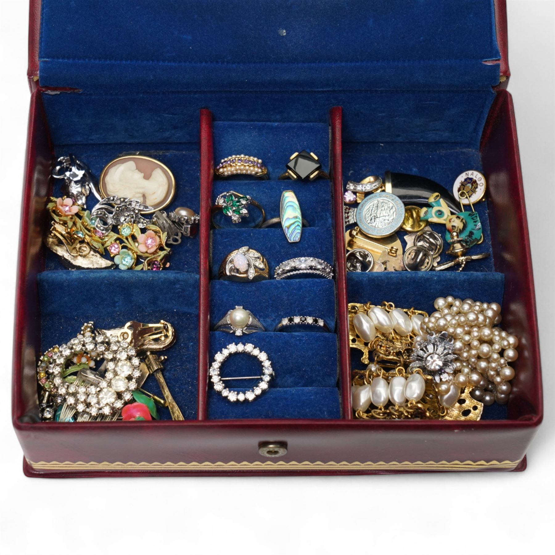 9ct gold cabochon sapphire heart pendant, silver jewellery including stone five stone set rings, silver and enamel fob, locket etc, 9ct gold and silver stone set ring, collection of wristwatches and costume jewellery 