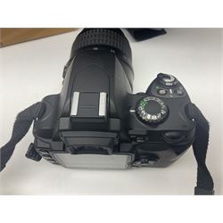 Nikon D40 camera body, serial no 742750, with Nikon 'AF-S Nikkor ED 18-55mm 1:3.5-5.6GII' lens, and case