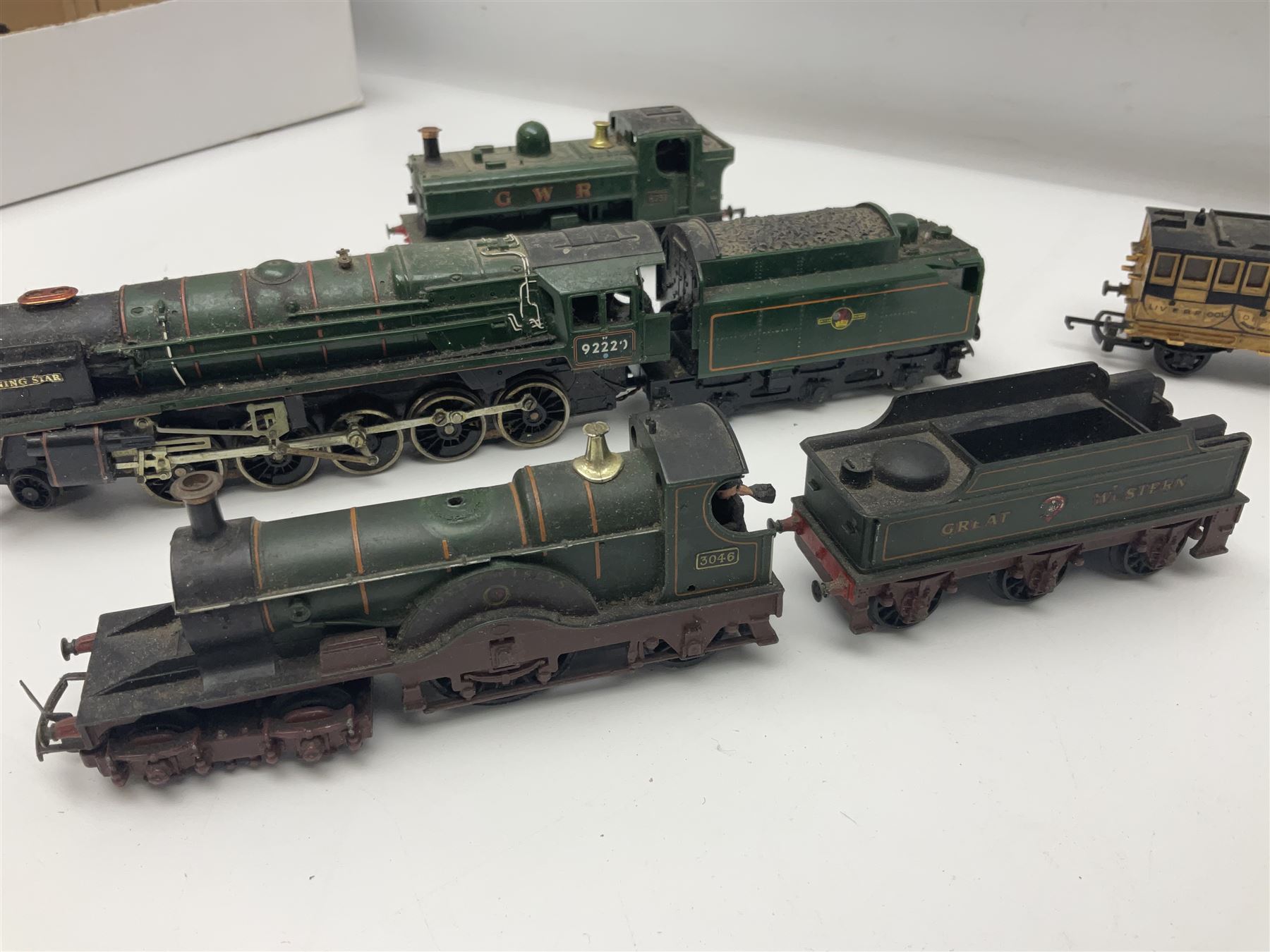 Hornby/Tri-ang '00' gauge - six locomotives - Class 9F 2-10-0 'Evening Star' No.92220; Class A3 4-6-2 (no name or number); Dean Single 4-2-2 'Lord of the Isles' No.3046; Princess Class 4-6-2 'The Princess Royal' No.46200; Class 57XX Pannier 0-6-0 tank No.8751; and Stephenson's Rocket with one passenger coach; all unboxed (6)