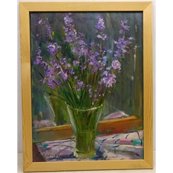  Malcolm Ludvigsen (British 1946-): Still Life of Purple Flowers in a Vase, oil on canvas signed, dated April 2007 verso 60cm x 45cm  