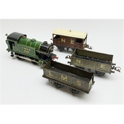 Hornby '0' gauge - three-rail No.1 Special 0-4-0 tank locomotive in LNER green No.2162; together with two open planked wagons and brake wagon (4)