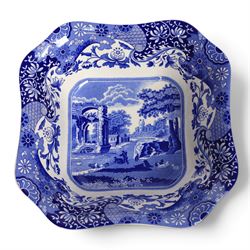 Spode Italian pattern dinnerware, including oil pot, two serving dishes, jug etc