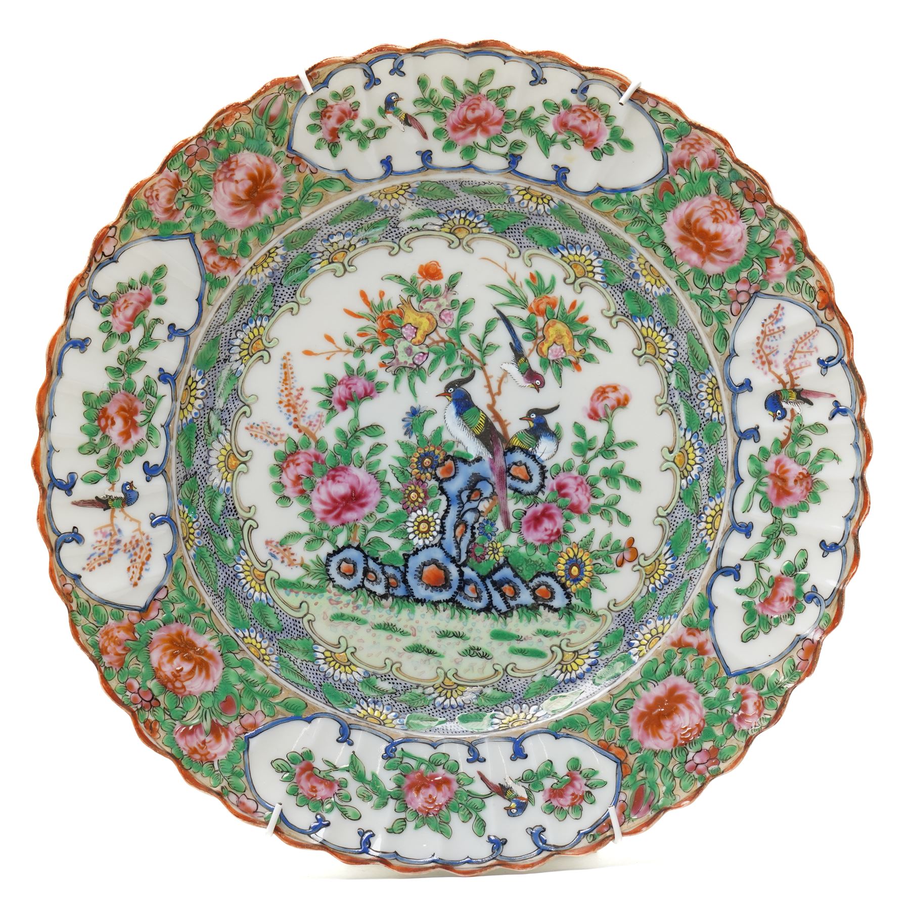 Pair of Canton Famille Rose Medallion plates decorated with exotic birds and plants, with fluted rim, D25cm