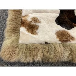 Alpaca rug/wall hanging depicting a gorilla on a cream background 