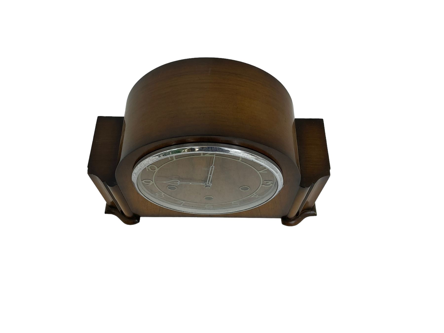 Smiths - 20th century Westminster chiming 8-day mantle clock in a mahogany case, with a chrome bezel and convex glass, conforming hands and numeral's, chime silent selection, chiming the quarters and hours on five gong rods. With pendulum and key.  