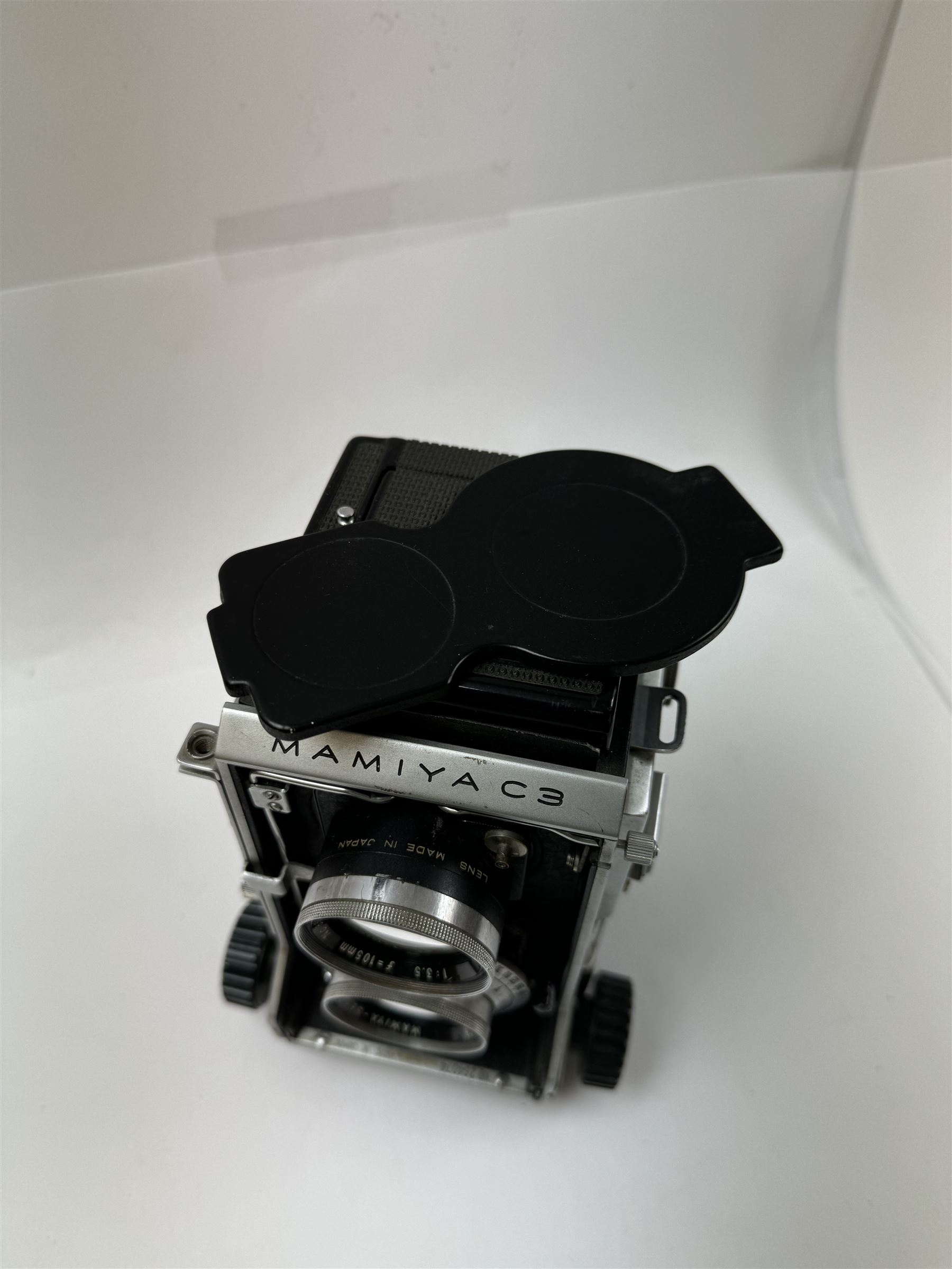Mamiya TLR: C33 with 105mm F3.5 – Review, sample images