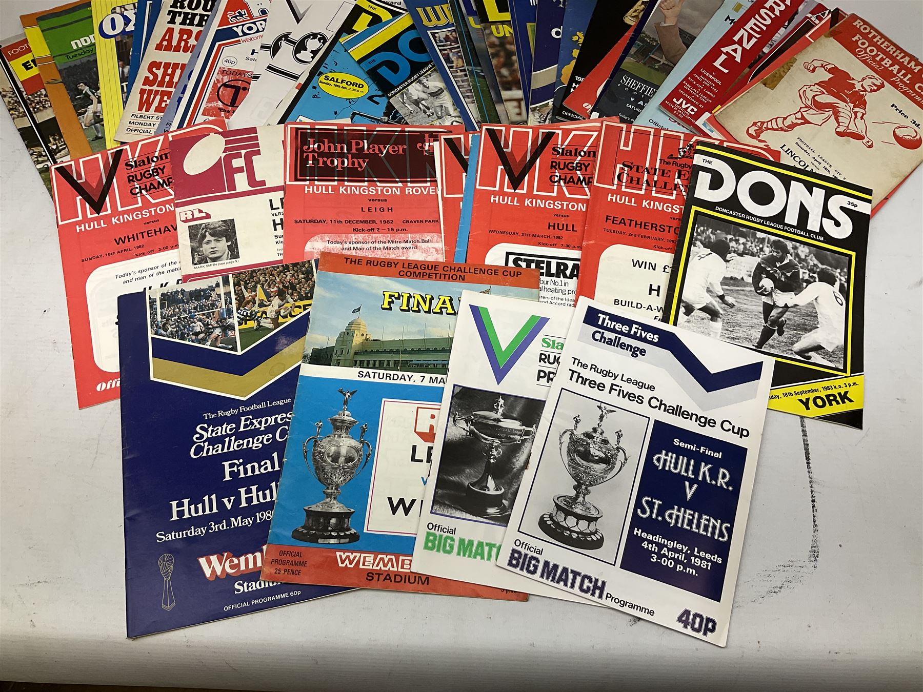 Quantity of football and rugby leave programs, to include Hull City 1949, Hull KR 1980's, Darlington FC 1960's, Liverpool 1960's, etc. 