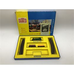 Hornby Dublo - two-rail set 2021 'The Red Dragon ' passenger train W.R. with Castle Class 4-6-0 locomotive 'Cardiff Castle' No.4075 and two coaches (no track), boxed with paperwork, Red Dragon headboard and oil tube; and two-rail set 2006 Tank Goods Train set with Class R1 0-6-0 tank locomotive No.31340 and two open wagons (lacking guards van) and track, boxed with instructions (2)