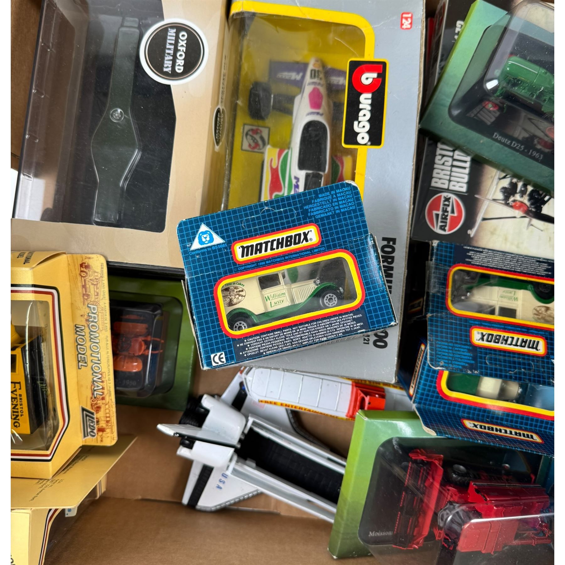 Collection of diecast model vehicles, including Corgi 50th Anniversary Battle of Britain, Bburago Formula 3000, Bburago Diamonds Mercedes Benz SSKL, etc all boxed