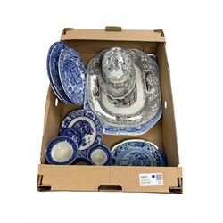 Collection of blue and white, including Spode Italian pattern, Doulton Burslem Willow pattern etc 
