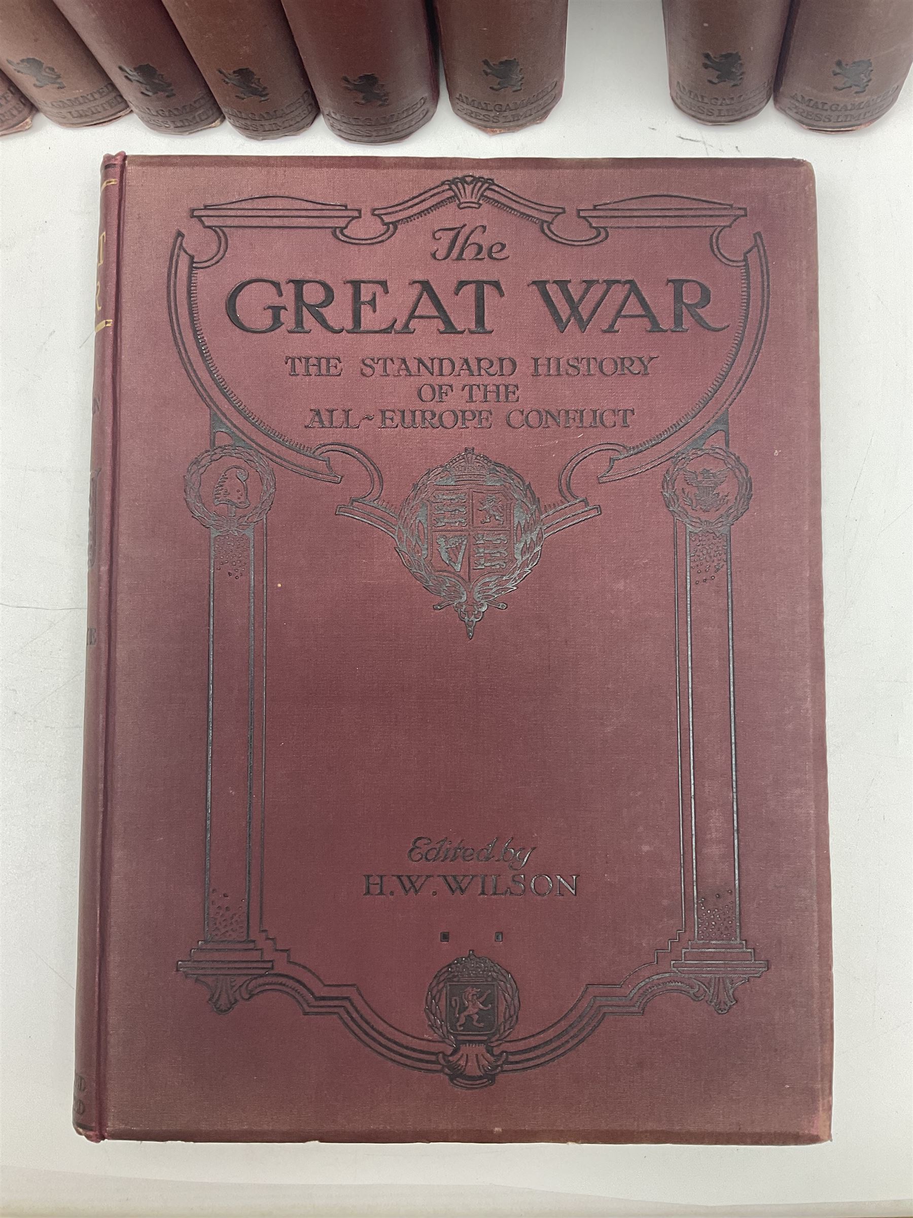 Wilson H.W. (Ed.): The Great War. The Standard History of the All-Europe Conflict. 1914-1919 Amalgamated Press. Uniformly bound in maroon/black cloth; and The War Illustrated. Seven bound volumes (Ex.8) 1914-1919. (20)