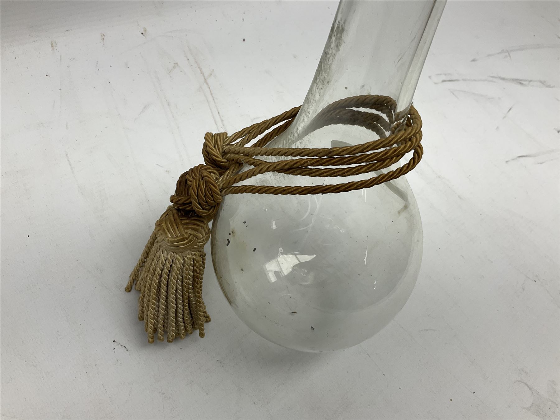 Blown glass yard of ale flute, L90cm