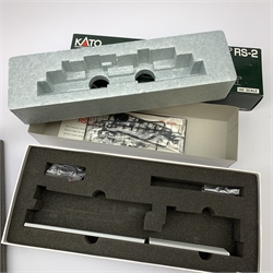 HO scale - Athearn Genesis G9010 USRA 2-8-2 locomotive; and Kato Alco RS2 37-2100 locomotive with unopened sprue parts for completion, both undecorated mint and boxed with paperwork (2)