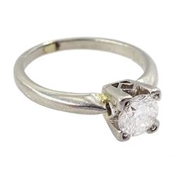 Platinum single stone round brilliant cut diamond ring, Birmingham 2000, diamond approx 0.60 carat